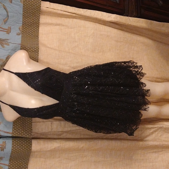 Plunge V line Sexy Black Luxxel Dress Size Small - Picture 4 of 8